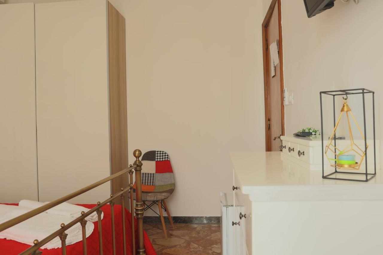 Bed&Bread Piazza 'Nzegna Bed & Breakfast Carovigno Exterior photo