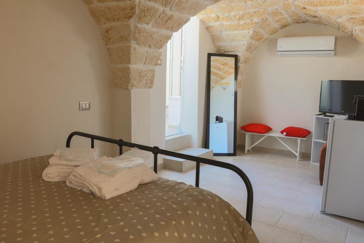 Bed&Bread Piazza 'Nzegna Bed & Breakfast Carovigno Exterior photo
