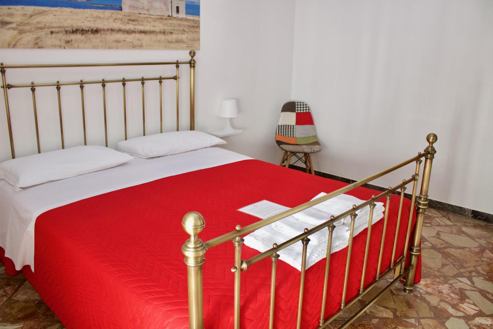 Bed&Bread Piazza 'Nzegna Bed & Breakfast Carovigno Exterior photo